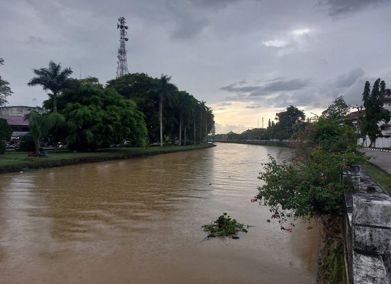 Layanan Dikeluhkan Masyarakat, Perumda Tirta Mahakam Siapkan Air Bersih Gartis Melalui Mobil Tangki