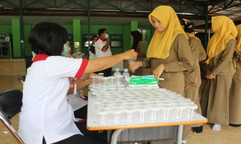 200 Peserta Didik SMAN 1 Tenggarong Jalani Tes Urine