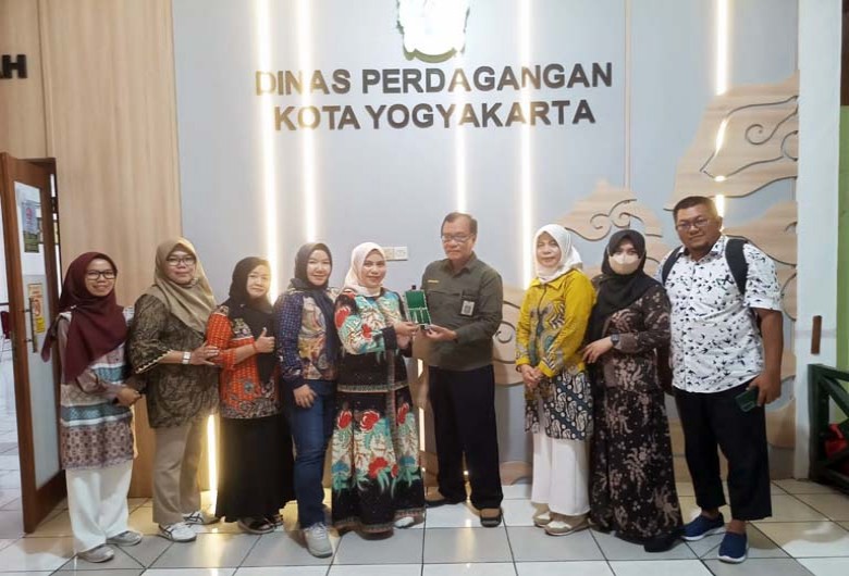 Disperindag Kukar Belajar Cara Kerja Pasar Online ke Yogyakarta