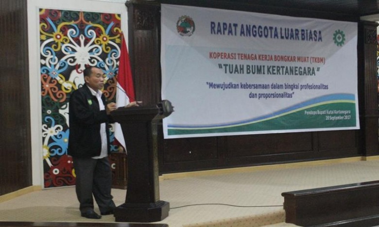 Abrianto Amin Terpilih Jadi Ketua Koperasi TKBM Tuah Bumi Kukar