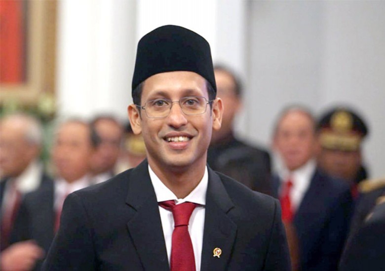 SKB 3 Menteri, Aturan Seragam Agama Dicabut