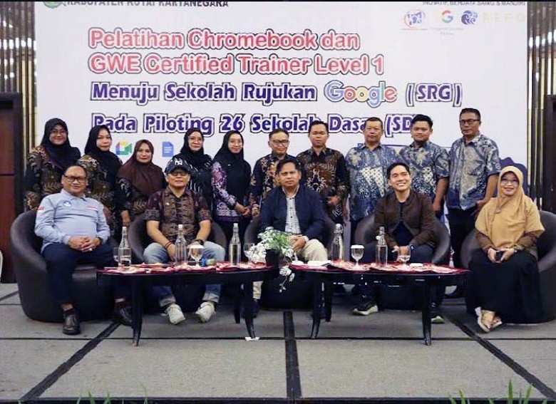 Disdikbud Kukar Gelar Pelatihan Chromebook dan GWE Sertifikasi SRG Bagi Tenaga Pengajar