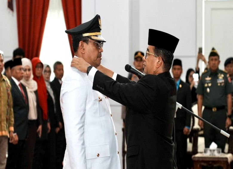 Lantik Muhammad Zainal Arifin Sebagai Pj Bupati PPU, Pj Gubernur: Selamat Datang di PPU