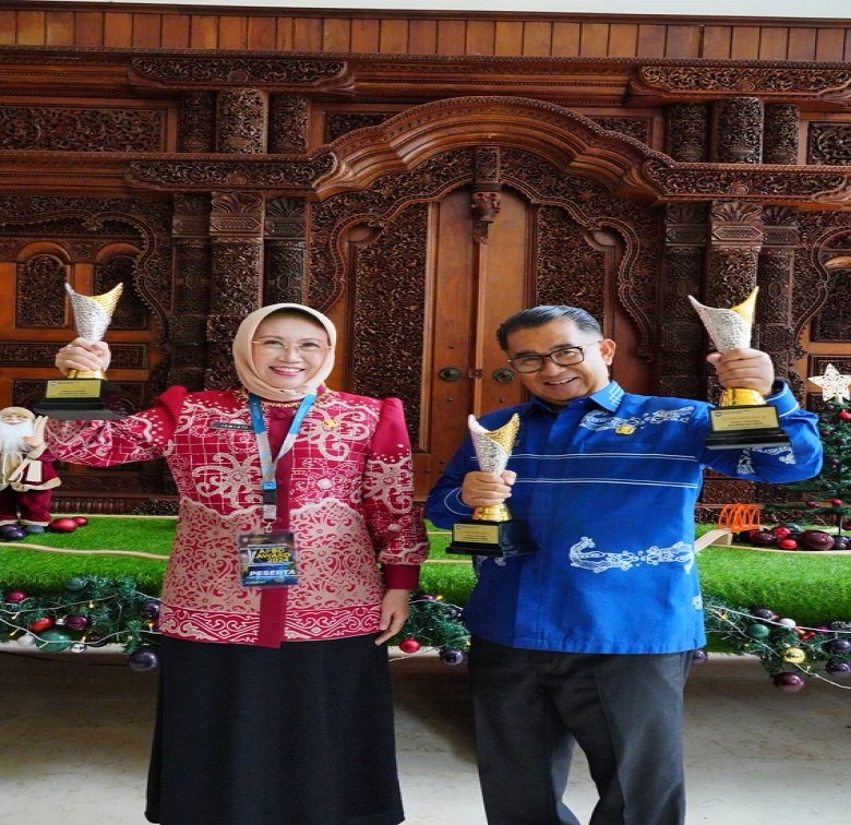 Kaltim Borong 3 Anugerah APBD Awards 2024, Pj Gubernur Berharap Bapenda Menyusun Formula Pajak Yang Tidak Membebani Masyarakat