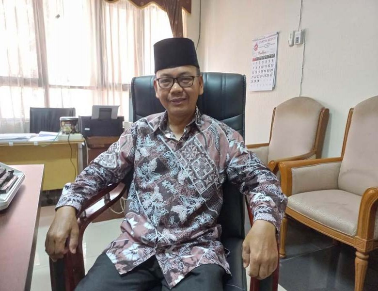 Wisuda Unikarta, Saparudin: Kita Harapkan Bisa Mengaplikasikan Ilmu yang Diperoleh