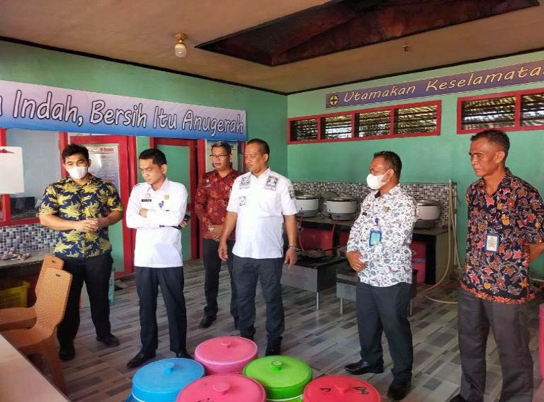 Dirkeswat DIT Jenpas Sambangi Rutan Tanjung Redeb