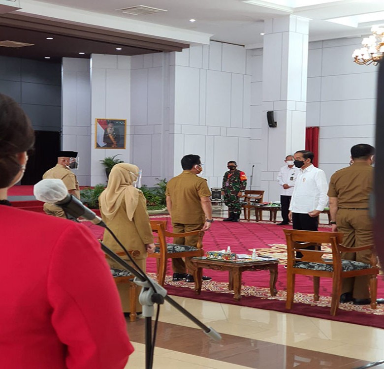 Percepat Vaksinasi, Optimalkan Penurunan Covid-19, Bupati Hadiri Langsung Pengarahan Presiden RI di Kantor Gubernur Kaltim