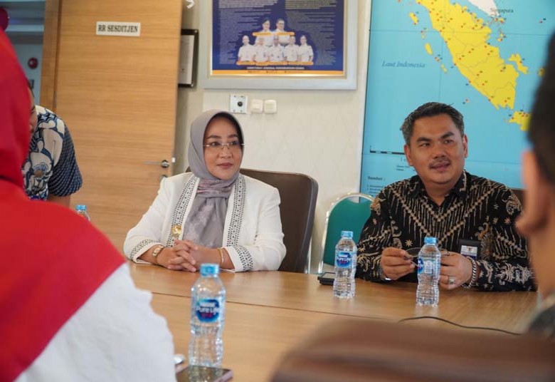 Bertemu Dirjen Perhubungan Udara, Kembali Bangkitkan Moda Transportasi Udara di Kalimarau
