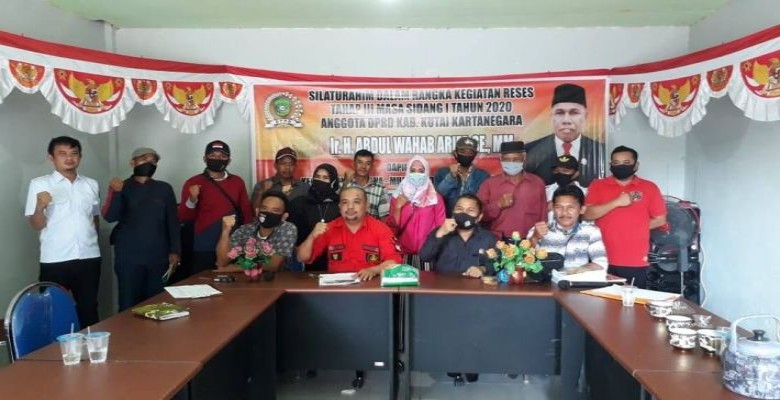 Masyarakat Minta Perhatian Pemerintah Soal Pembangunan Jalan