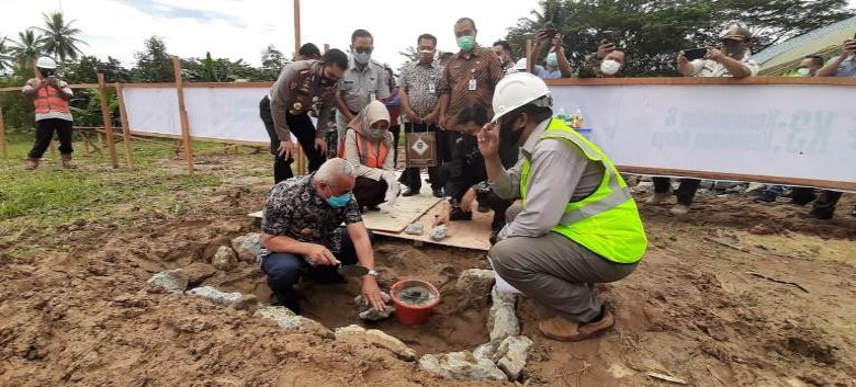 Gubernur Resmikan Pembangunan Kantor Samsat di Tenggarong Seberang