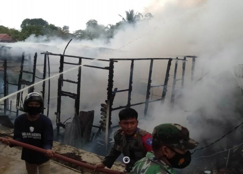 Empat Rumah Hangus Terbakar di Tenggarong