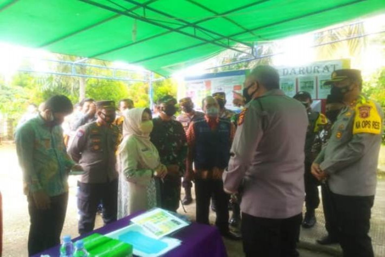 Bupati Berau dan Direktur Samapta Polda Kaltim Kunjungi Posko Satgas,  Pelaksanaan Dinilai Sudah Optimal