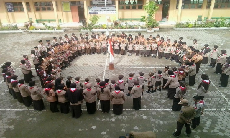 Peserta KML “Tularkan” Ilmu ke Siswa SDN 011 Tenggarong
