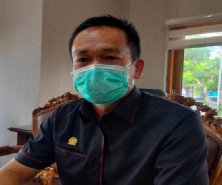 Yohanes: Mudah-mudahan Pemerintah Mau Mendengarkan Keluhan Masyarakat Manggar Baru Soal Sekolah