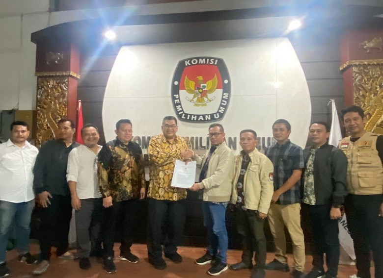 Bapaslon Jalur Perseorangan AYL-AZA Kembali Menyerahkan Perbaikan Syarat Dukungan