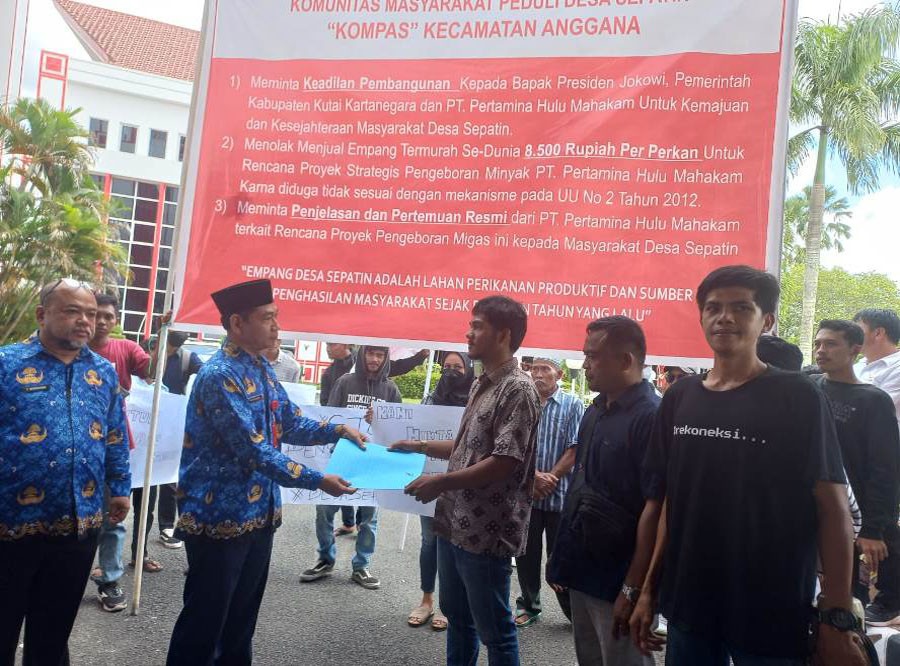 Kompas Gelar Aksi Demo Damai, Tuntut Pembebasan Lahan Untuk Pengeboran Minyak