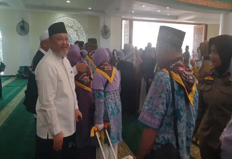 Pemkab Berau Lepas 149 Jamaah Calon Haji ke Tanah Suci