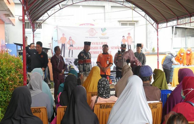 Bupati Salurkan Bantuan Subsidi BBM Kepada 10.667 Keluarga Penerima Manfaat