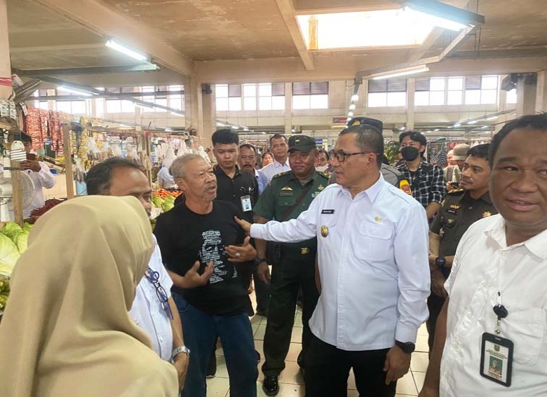Pjs Bupati Berau, Dukung Pasar SAD Dilengkapi Blower