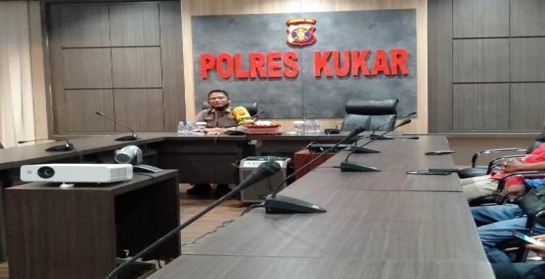 Kapolres Kukar Silaturahmi dengan Wartawan