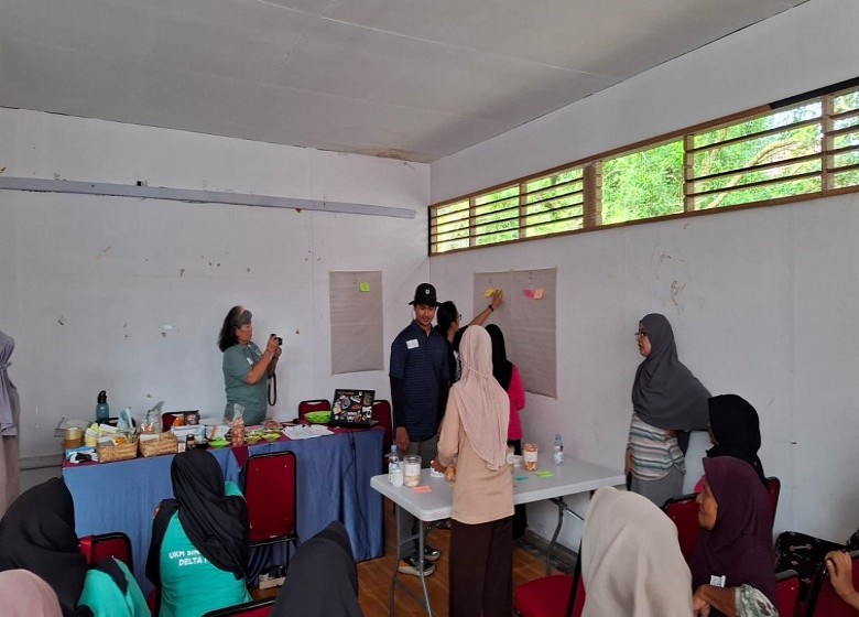 DPMD Kukar Gencarkan Pendampingan Peningkatan Kapasitas Pelaku Usaha Ekonomi Desa