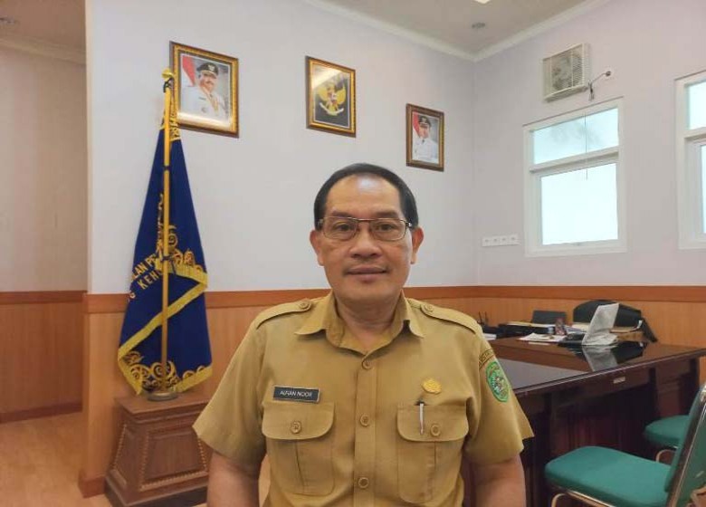 DLHK Kukar Lakukan Penanaman Pohon di Bendang Raya