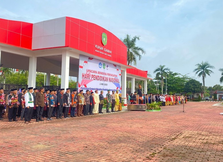 Pemkab Kukar Gelar Apel Peringatan Hardiknas 2025, Tegaskan Komitmen Tingkatkan Mutu Pendidikan