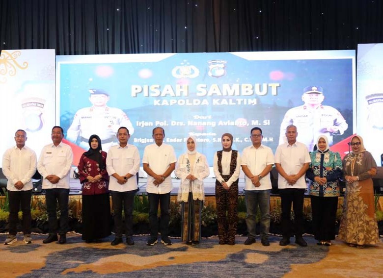 Wagub Seno Hadiri Pisah Sambut Kapolda Kaltim