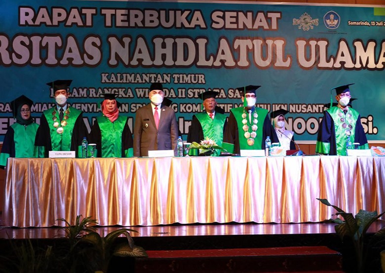 Hadiri Wisudawan/Wisudawati UNU Kaltim, Gubernur: Siapkan SDM yang Kompetitip Menuju IKN