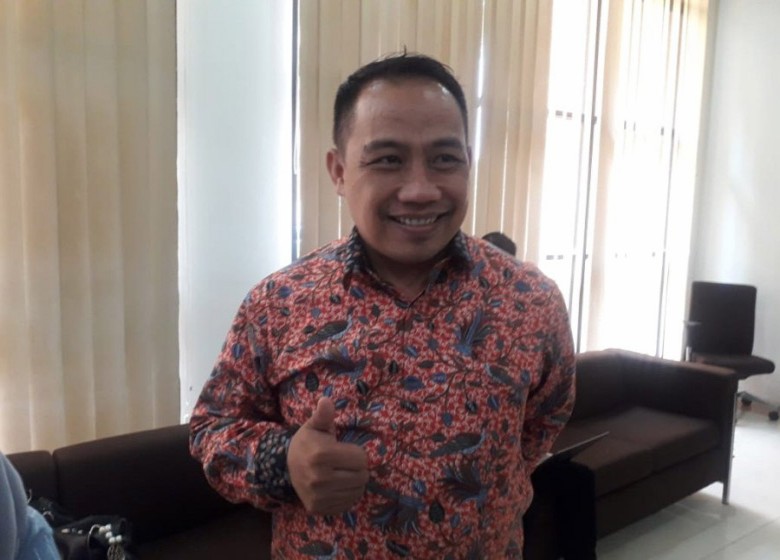 Banyak Jalan Rusak, Perlu Penanganan Sigap Pemerintah