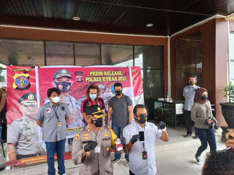 Bawa Sabu-sabu, Seorang Warga Tenggarong Diamankan Polisi di Jalur Dua Tenggarong Seberang