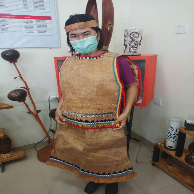 Unggulkan Baju Bupit Mut Dibuat dari Bahan Kayu,  Berau Siap Berlaga di Even Deskranasda Award Kaltim 2021