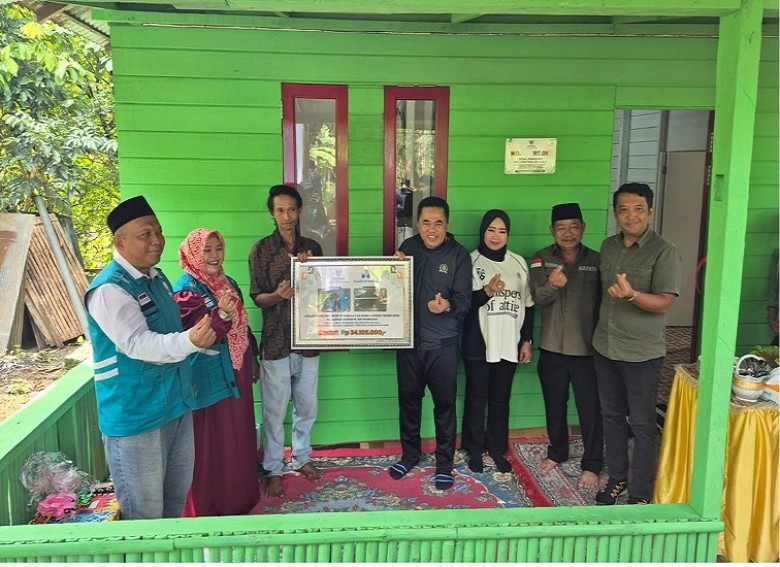 Ketua DPRD Kukar Apresiasi Program RLH Baznas di Desa Jongkang