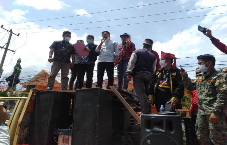 Tolak Rekomendasi Bawaslu, Aliansi Rakyat Kukar Demo di KPU