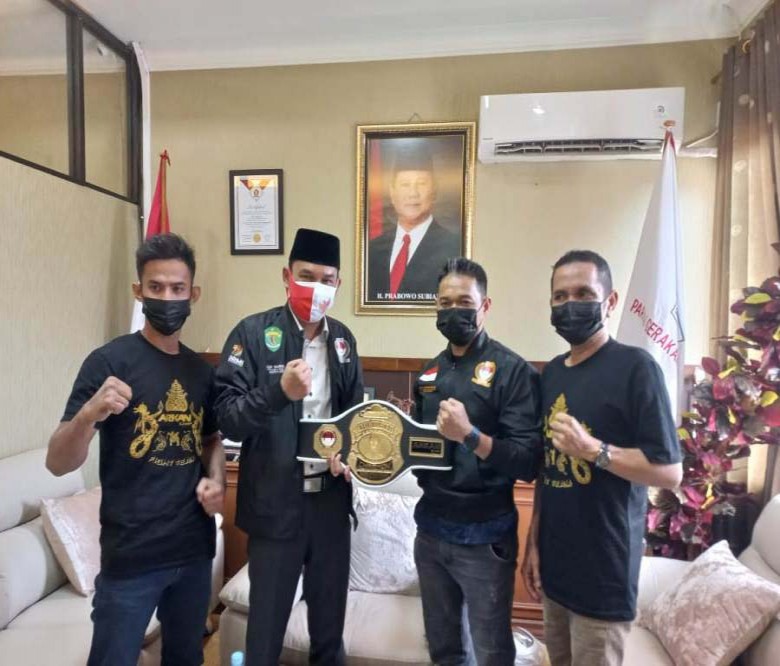 Wakil Ketua DPRD Alif Turiadi Terima Kunjungan Ketua Harian PB Asta Indonesia