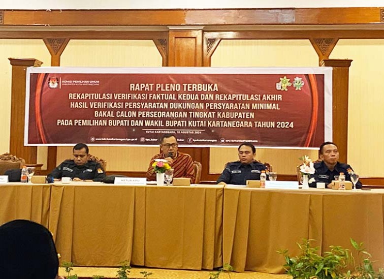 KPU Kukar Gelar Rapat Pleno Verfak Kedua, Bapaslon AYL AZA Memenuhi Syarat Dukungan