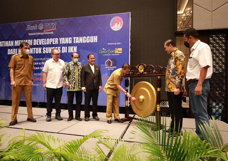 Buka Pelatihan Menjadi Developer Tangguh, Wagub Harapkan Lahir Pengembang yang Kompeten