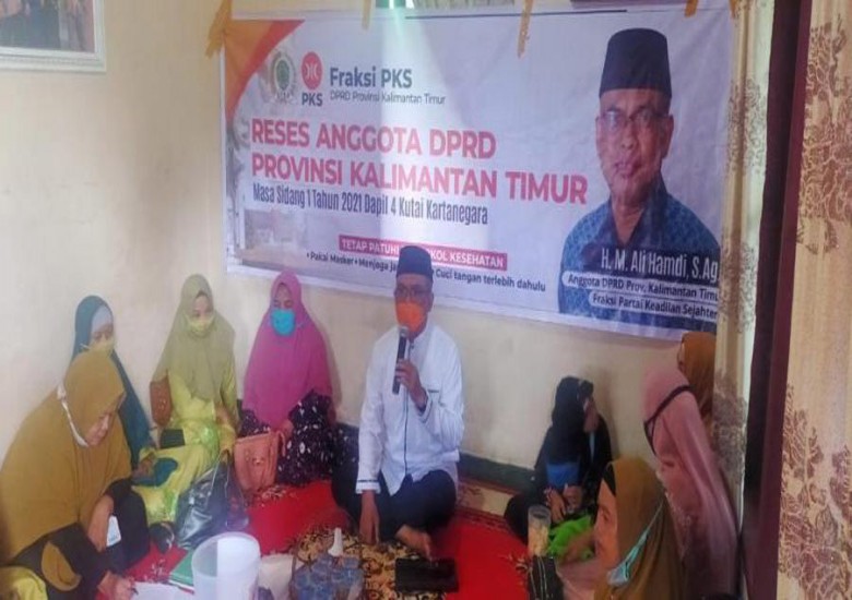 Ali Hamdi Serap Aspirasi Warga Loa Duri Ilir