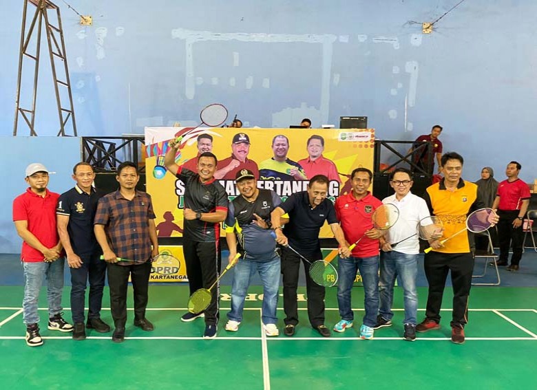 190 Peserta Meriahkan Turnamen Bulutangkis Ketua DPRD Cup 2024