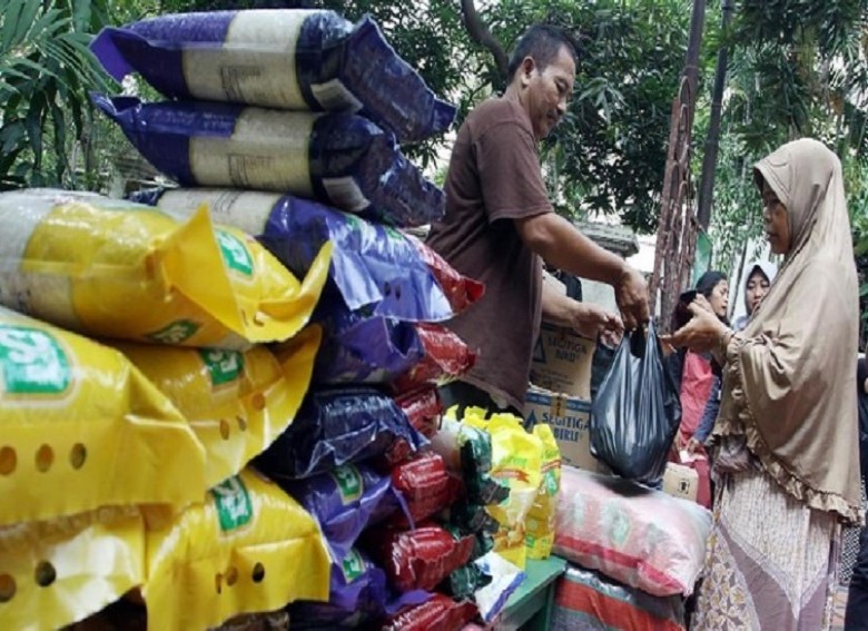 Jelang Ramadan, Pemerintah Gelar Operasi Pasar Besar-Besaran untuk Tekan Harga Pangan