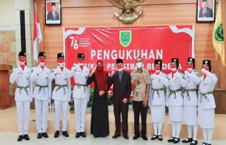 Bupati Berau Kukuhkan Anggota Paskibraka 2021