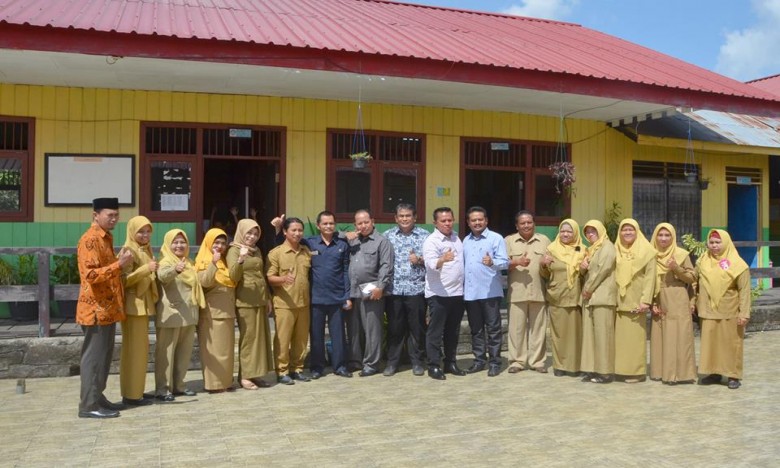 Awasi Penggunaan Dana BOS, DPRD Kunjungi SD di Tenggarong