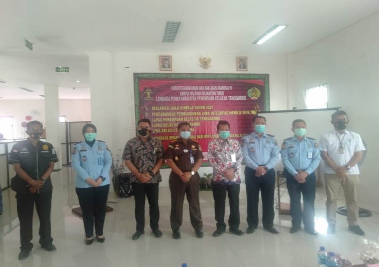 Lapas Perempuan Kelas IIA Tenggarong Gelar Deklarasi Janji Kinerja dan Pencanangan Pembangunan ZI Menuju WBK-WBBM