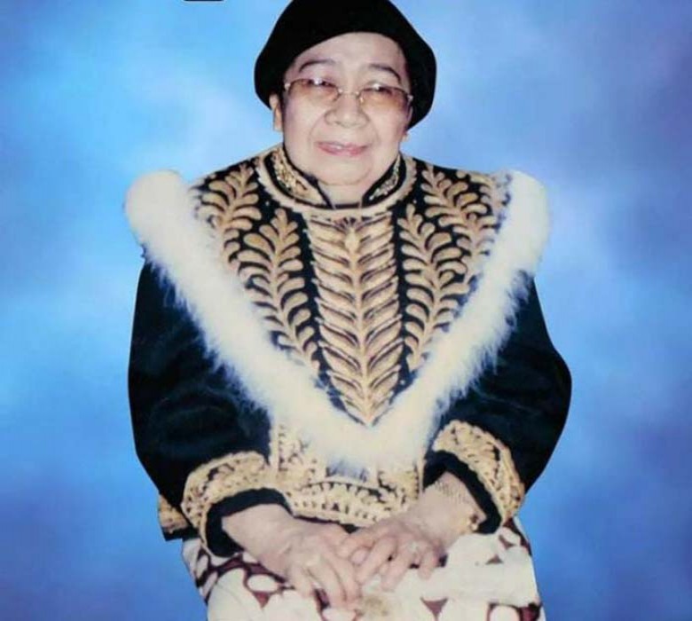 Aji Ratu Aida Amidjoyo Tutup Usia