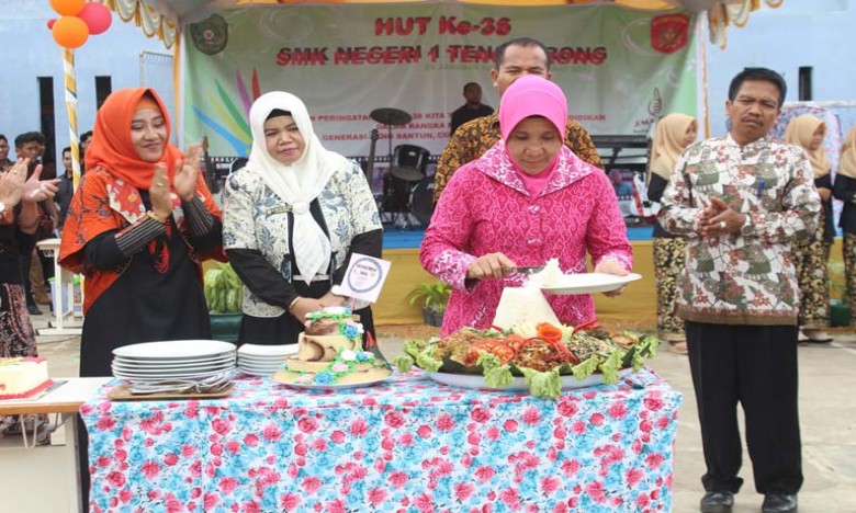 Meriah,HUT SMKN 1 Tenggarong ke 38