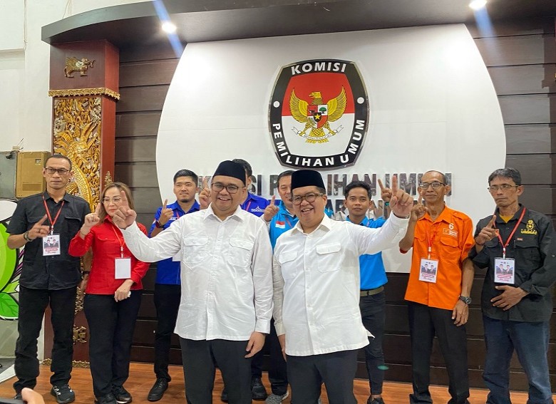Aulia Rahman Basri Resmi Daftar ke KPU Kukar sebagai Calon Bupati Pengganti