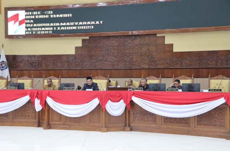 DPRD Kaltim Gelar Rapat Paripurna ke 9 dengan Agenda Penyampaian Laporan Hasil Reses