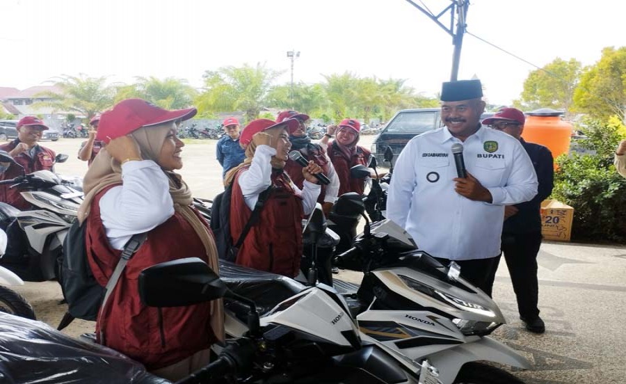 Pendamping PKH Terima Fasilitas Motor dari Pemkab Kukar