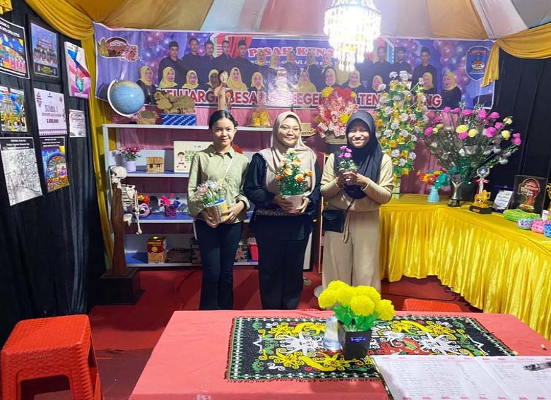 Hasil Kerajinan Tangan Siswa SDN 028 Diminati Pengunjung di Expo Erau Adat Kutai 2024