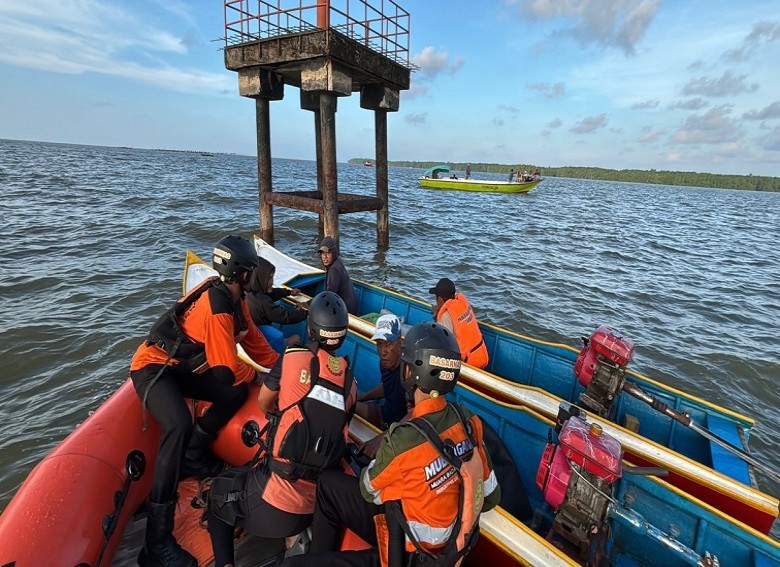 Perahu Hanyut Berujung Petaka, Nelayan Muara Badak Hilang Terseret Arus